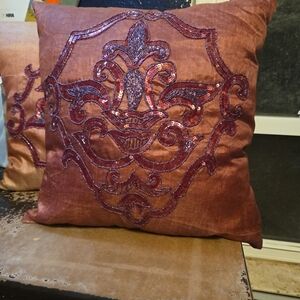 Pair of‎ Beaders Touch NY 17" Hand Beaded Throw Pillow Beautiful Cranberry Tones